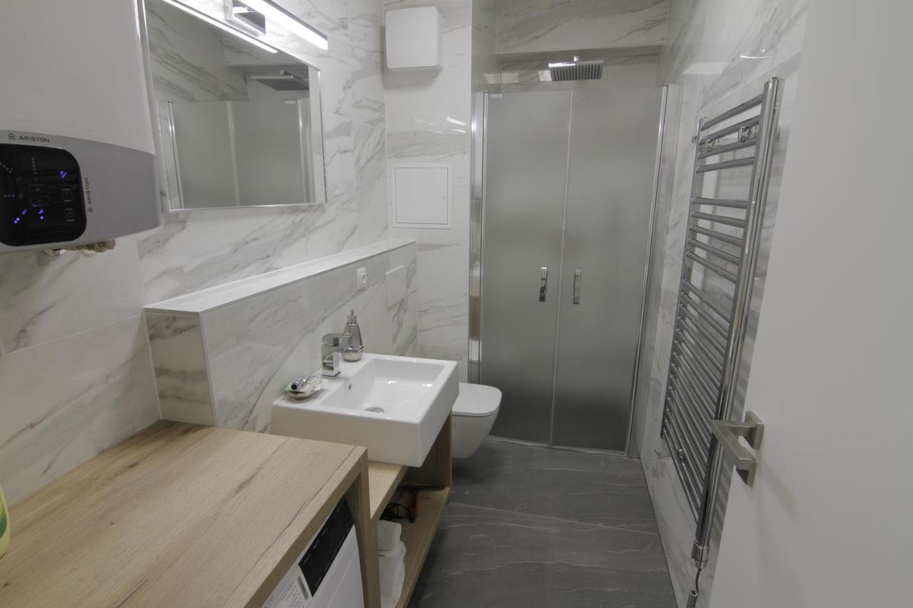 Apartmany Rose ميكولوف المظهر الخارجي الصورة